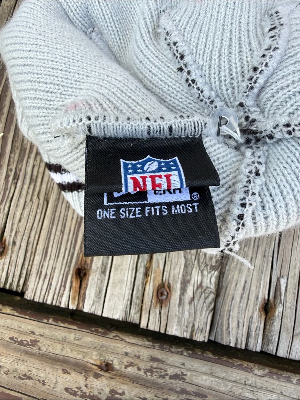 NFL knit pom